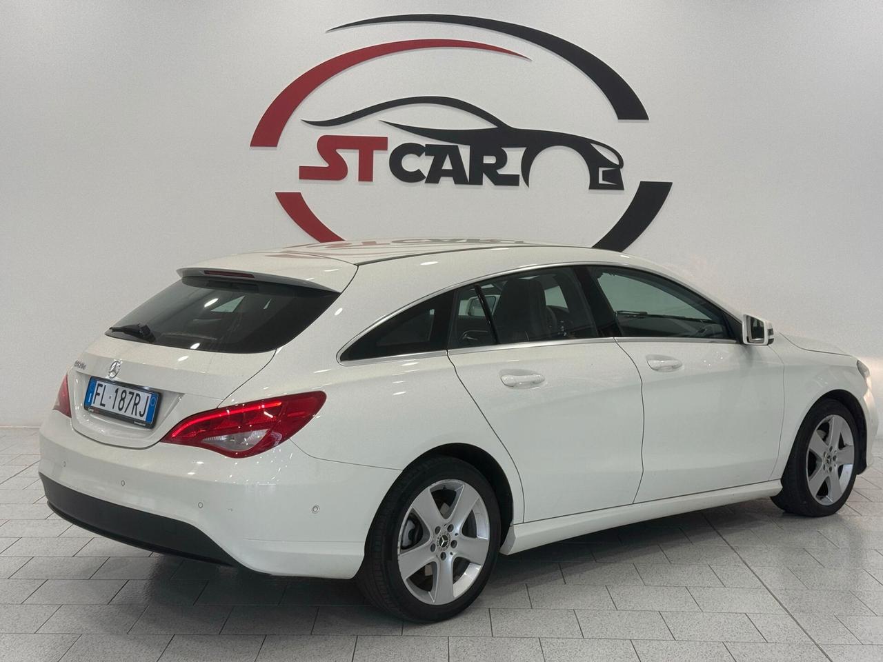 Mercedes-benz CLA 200 d Sport 136cv AUTOMATICO