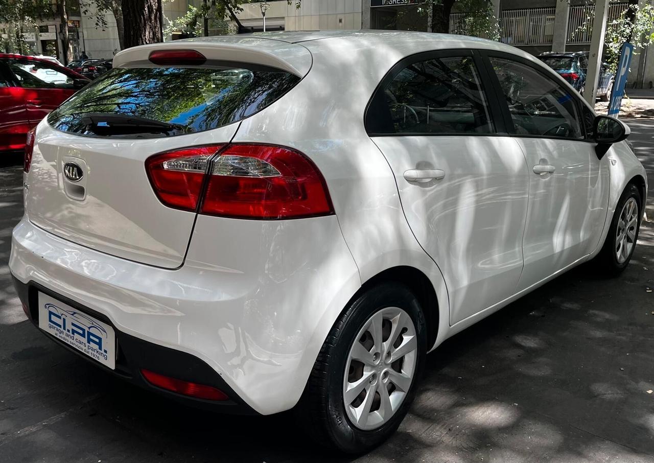Kia Rio 1.2 CVVT 5p. GPL City