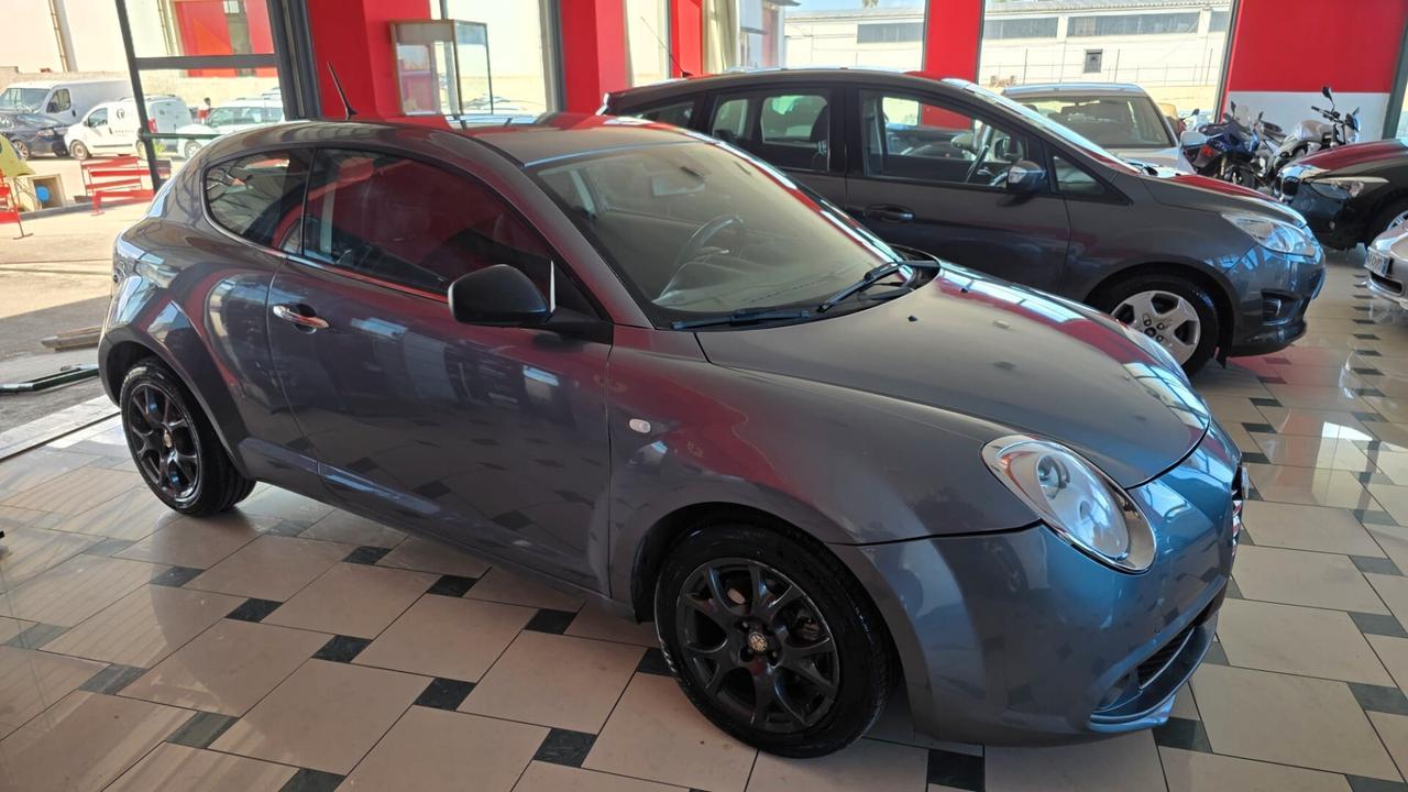 Alfa Romeo MiTo 1.3 JTDm 16V 90 CV Distinctive Sport Pack