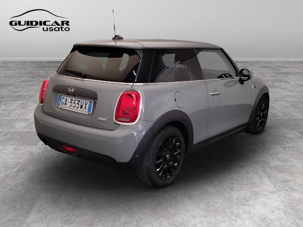 MINI Mini IV F56 2018 3p - Mini 3p 1.5 One 75cv
