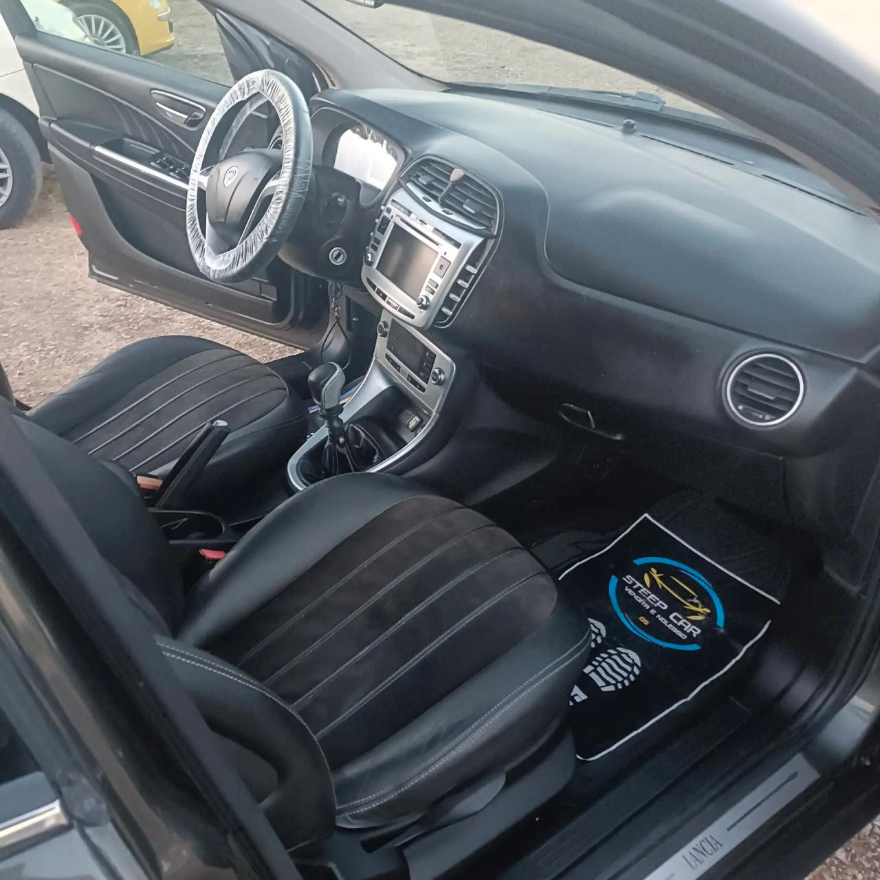 Lancia Delta 1.9 MJT Twinturbo DPF Executive