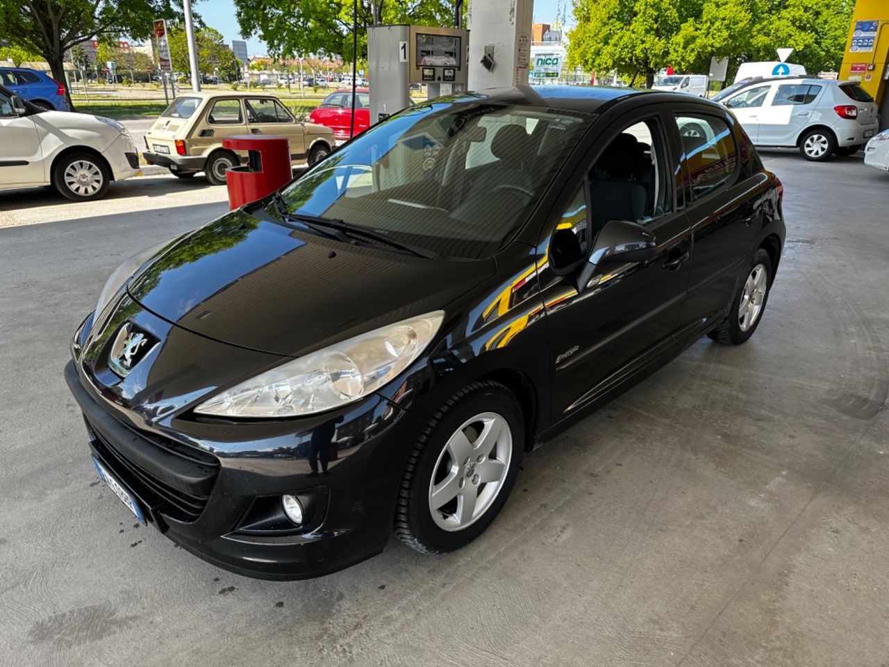 Peugeot 207 1.4 8V 75CV 5p. X Line ECO GPL