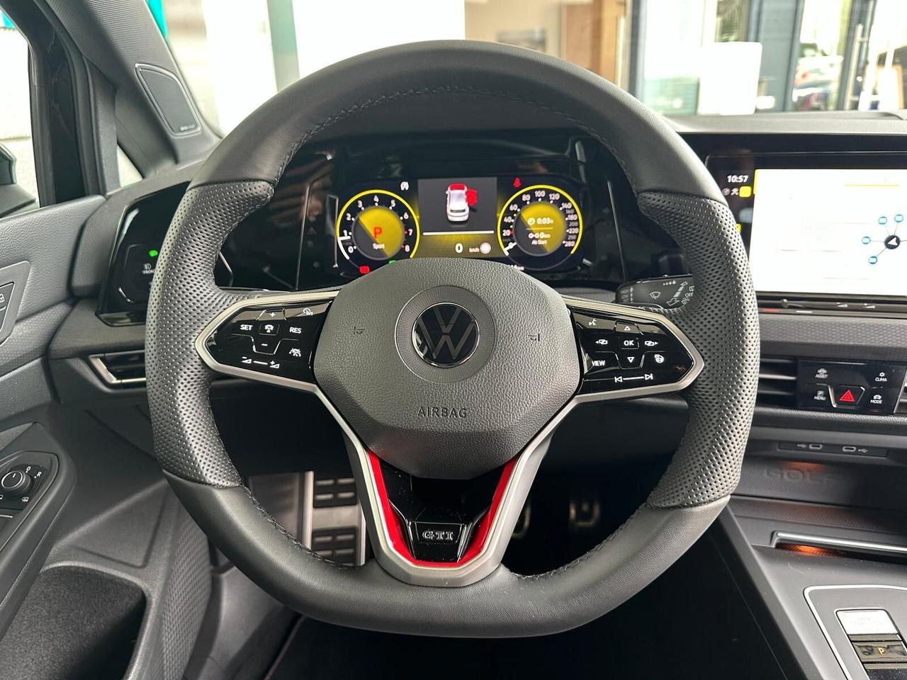 VOLKSWAGEN GOLF GTI DSG-ACC-HARMAN KARDON