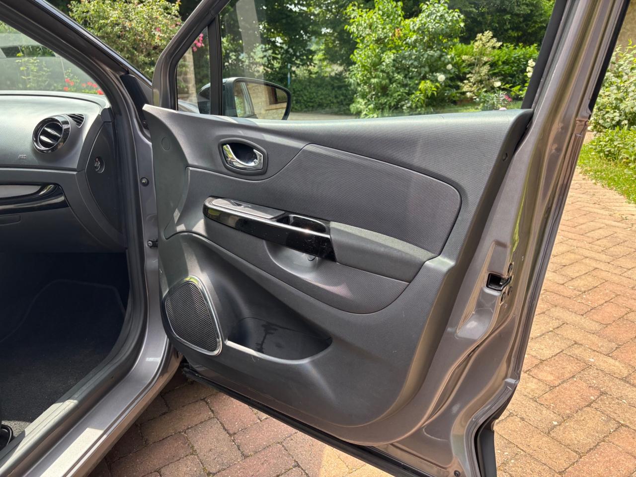 Renault Captur dCi 8V 90 CV BI COLOR OK NEOPATENTATI