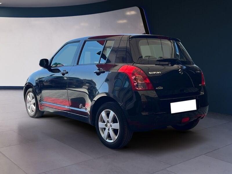 Suzuki Swift Swift 5p 1.3 16v GL c/airb.lat 4x4