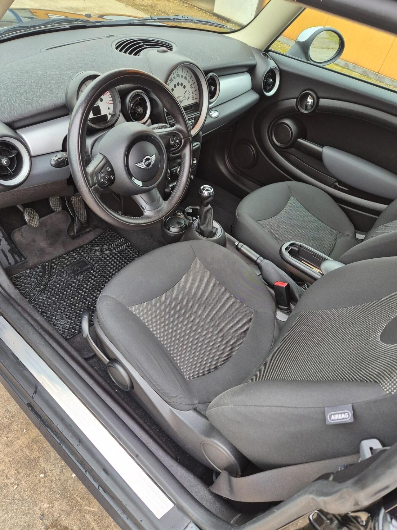Mini Mini 1.6 16V One D