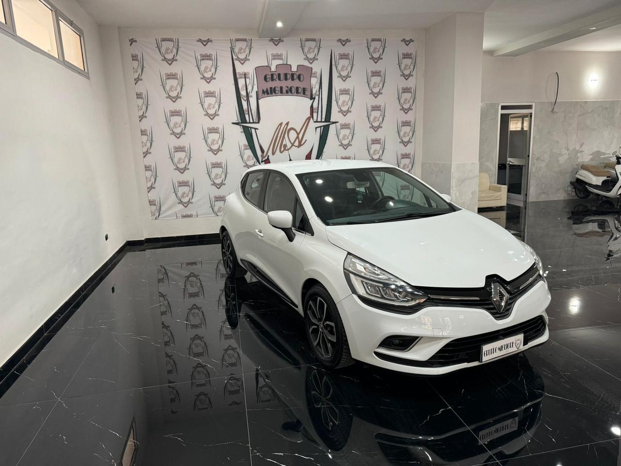 Renault Clio dCi 8V 90CV EDC Start&Stop 5 porte Energy Intens