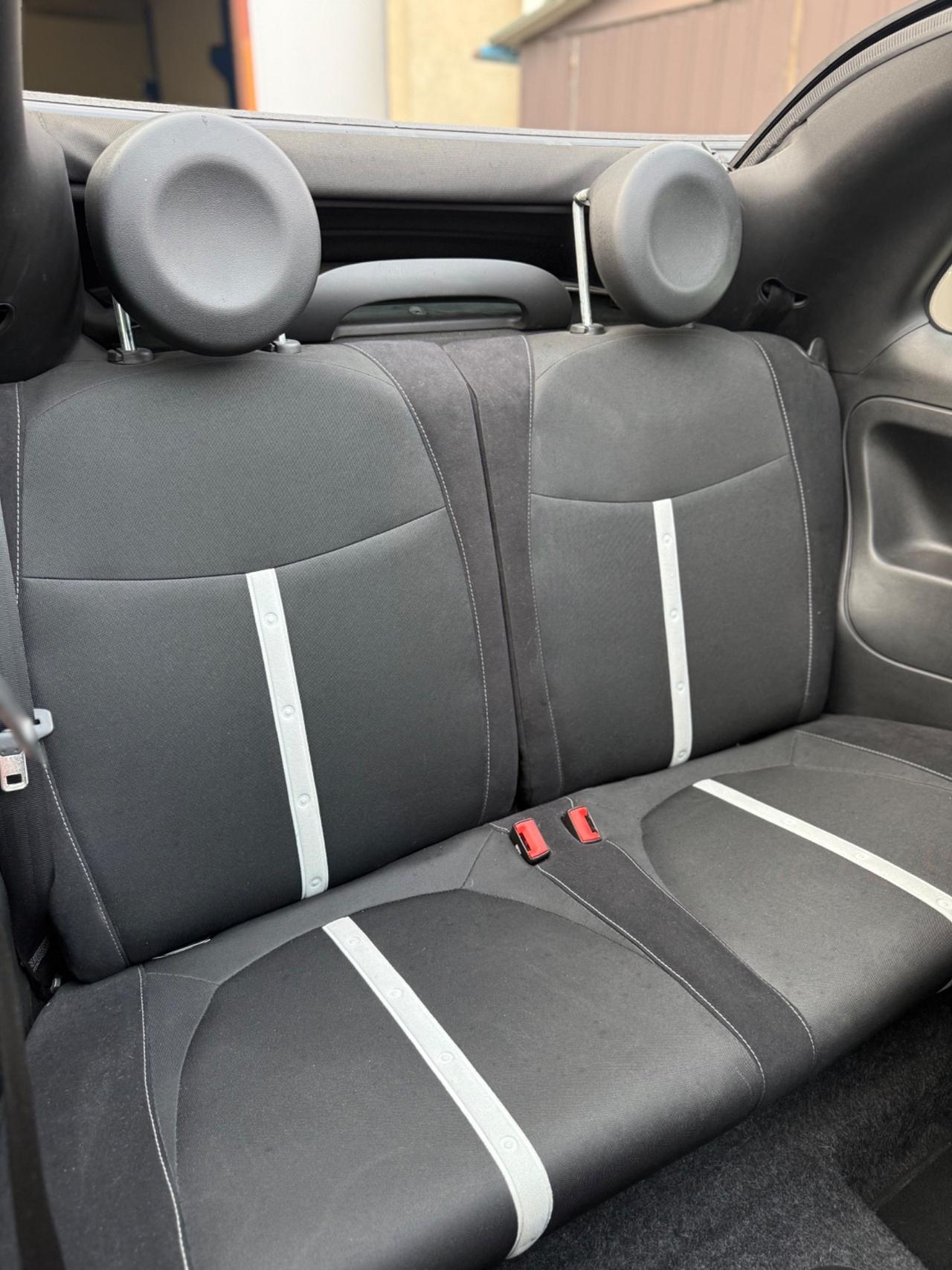 Abarth 500 C 1.4 Turbo T-Jet MTA Bicolore