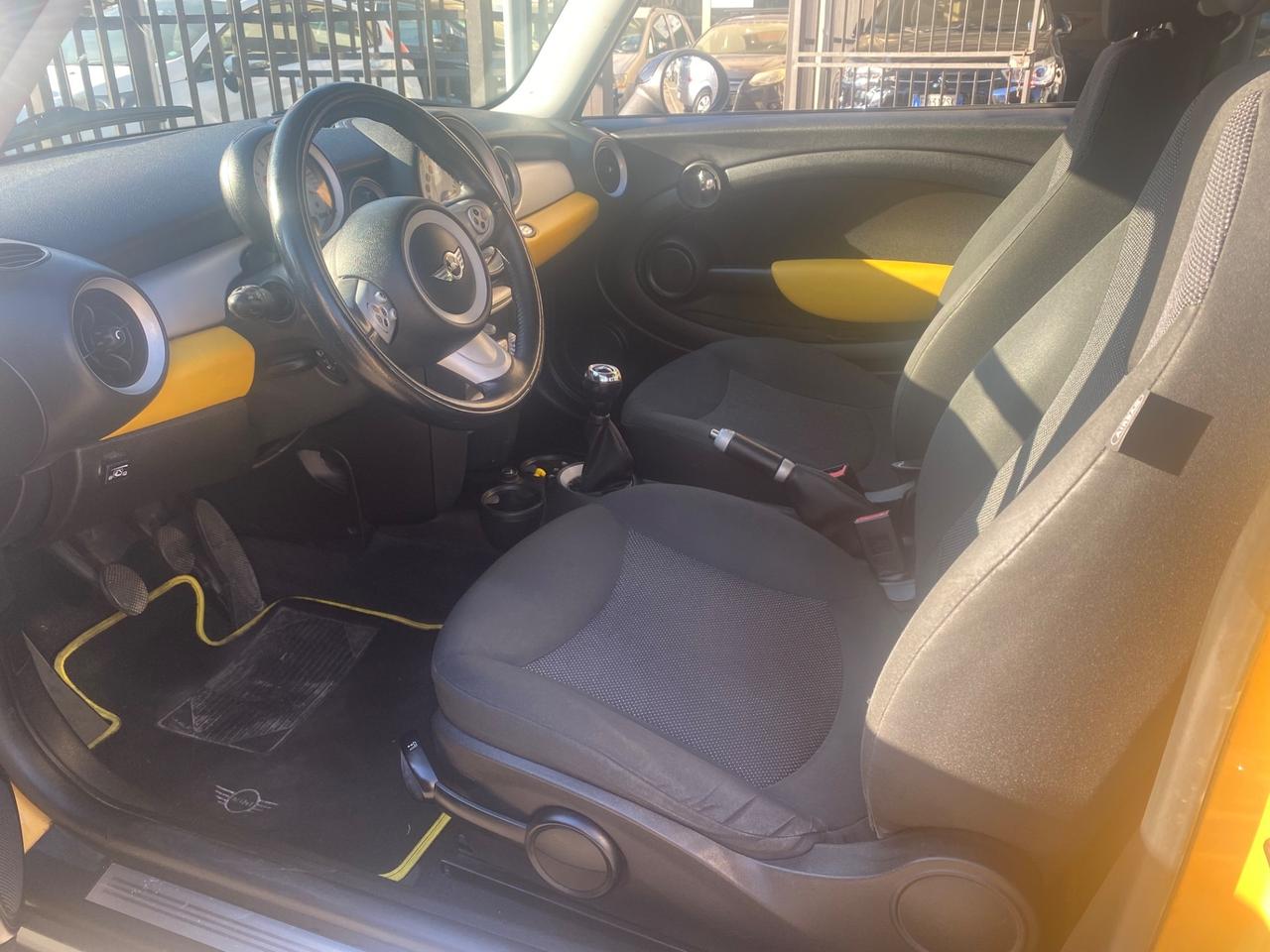 Mini 1.6 16V Cooper GPL