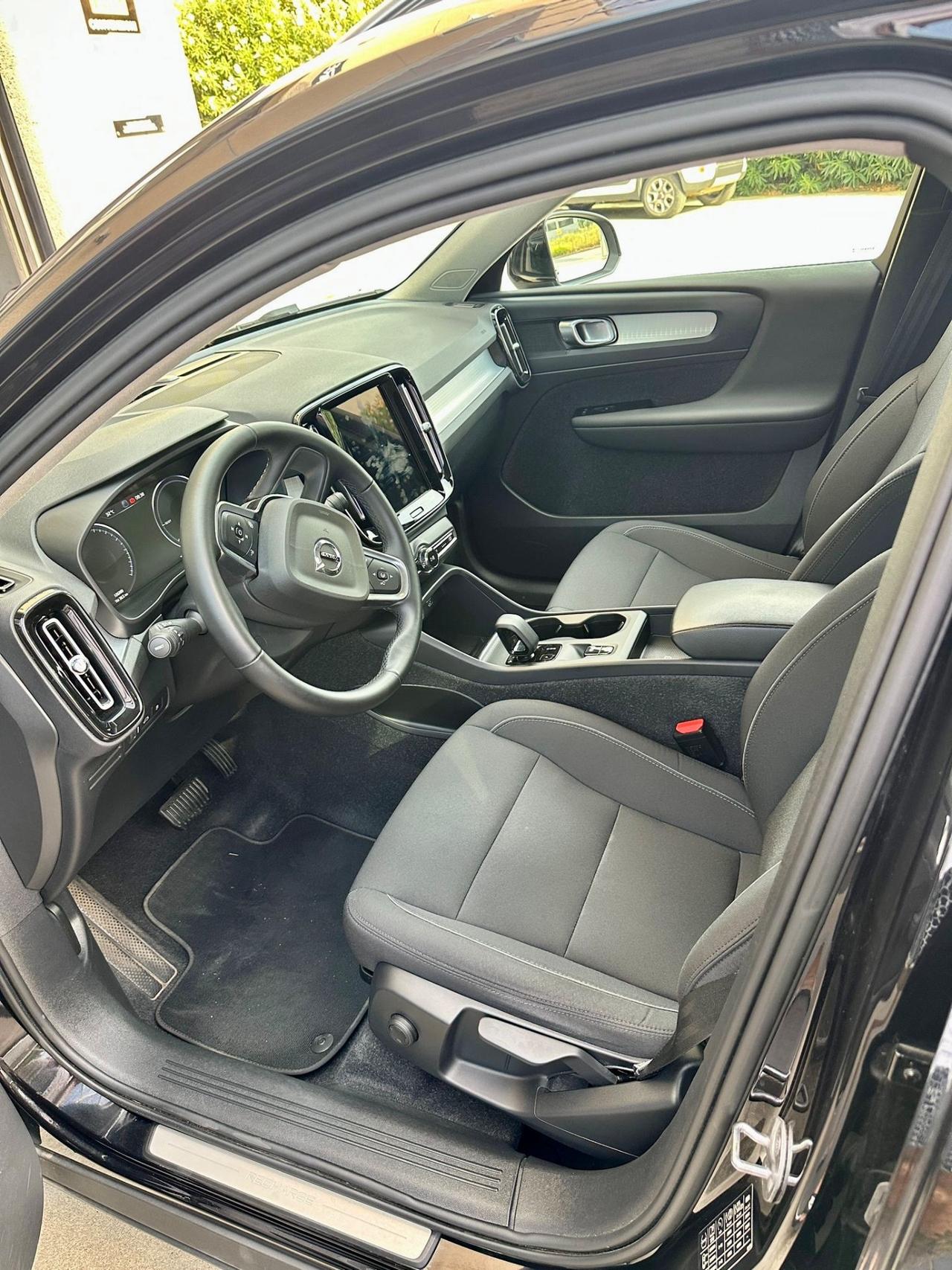 Volvo XC40 T4 Recharge Plug-in Hybrid Inscription Expression