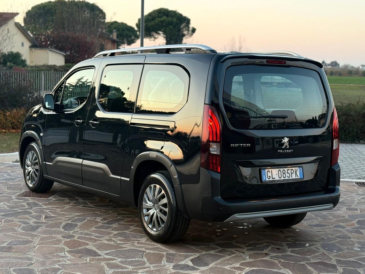 Peugeot Rifter 1.5 bluehdi Long