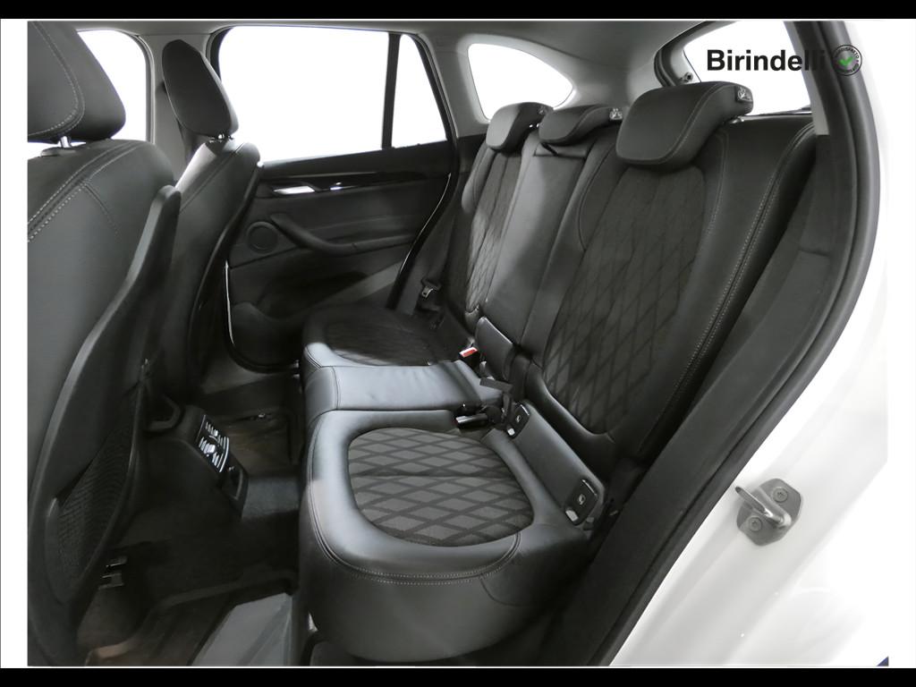 BMW X1 (F48) - X1 xDrive18d xLine