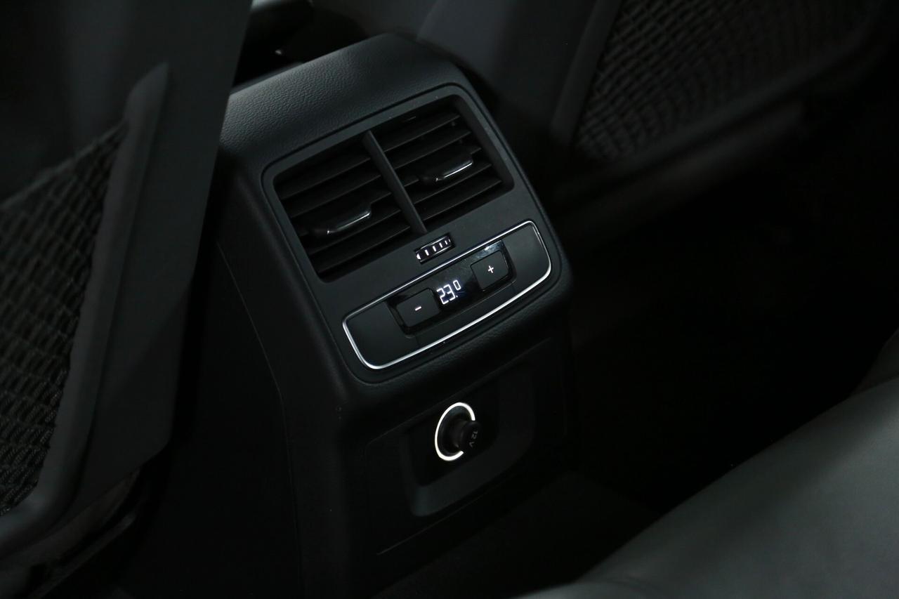 Audi A4 Avant 40 TDI 190 cv quattro S tronic S line edition