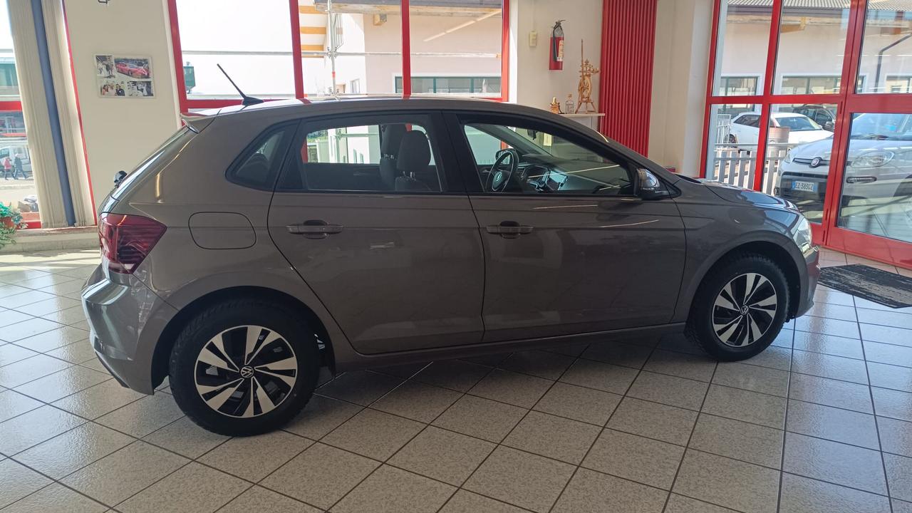 VOLKSWAGEN POLO 1.0 BENZINA 80CV MANUALE