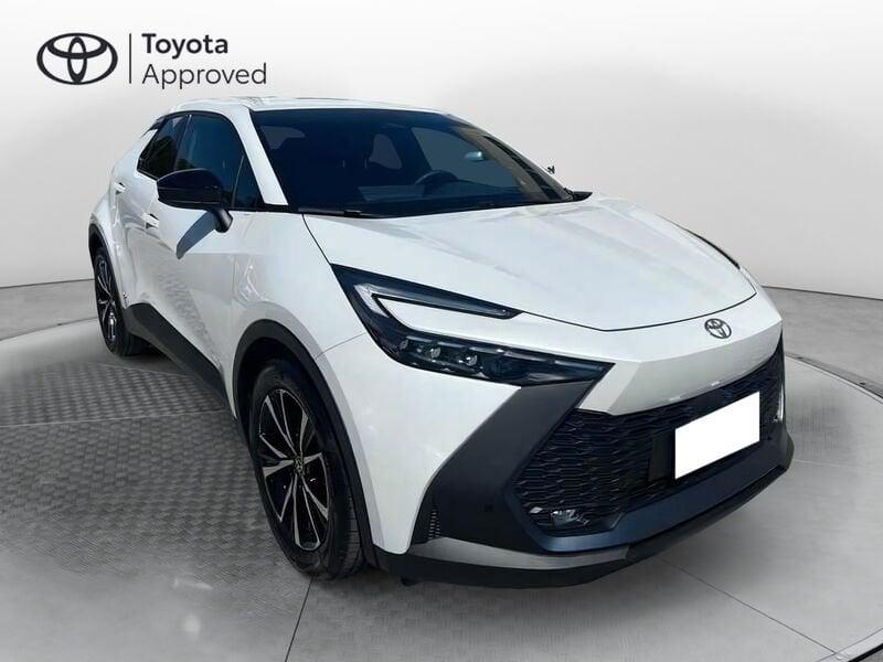 Toyota C-HR 2.0 hv Trend awd e-cvt