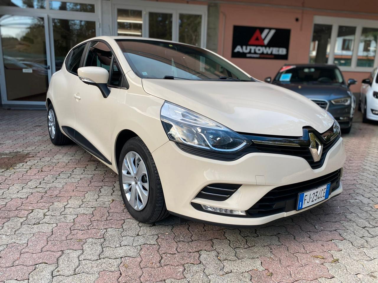 Renault Clio dCi 8V 90CV EDC Start&Stop 5 porte Energy Zen