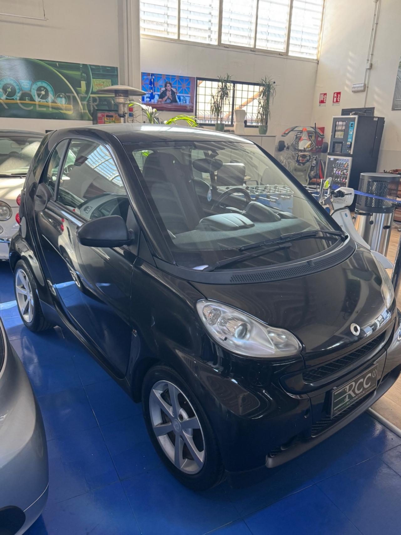 Smart ForTwo 1000 52 kW coupé pure