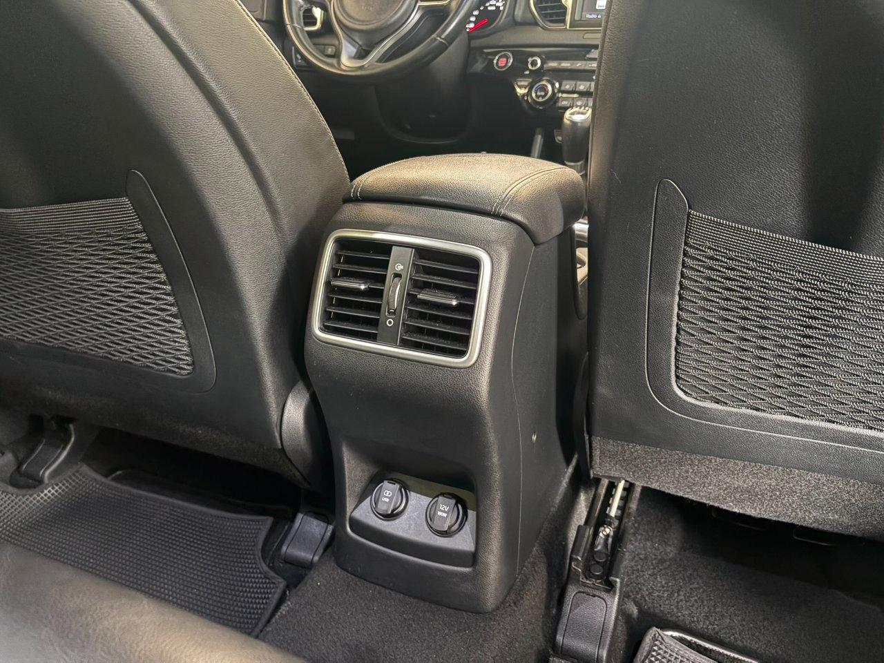 Kia Sportage 2.0 crdi Rebel Techno Pack awd 136cv