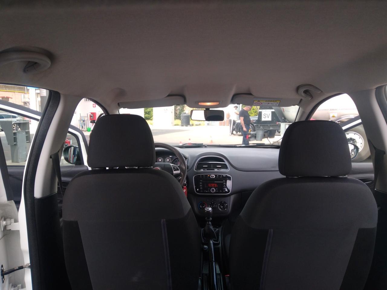 Fiat Punto 1.4 8V 77cv 5 porte Natural Power Street x neopatentati