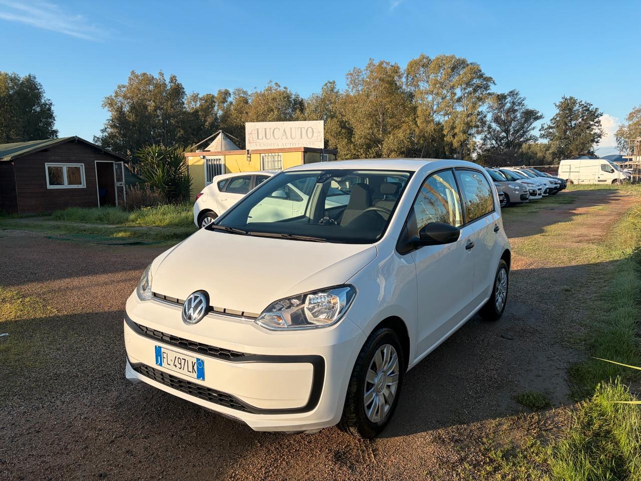 VOLKSWAGEN UP! 1.0 60CV ANNO 2017 87.000 KM