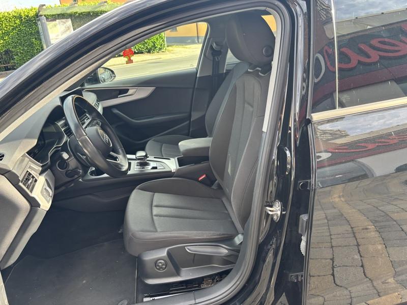Audi A4 Avant 35 2.0 tdi mhev Business Advanced 163cv s-tronic MATRIX-TETTO-CAM-18"