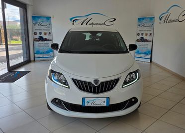 Lancia Ypsilon 1.0 FireFly 5 porte S&S Hybrid Gold