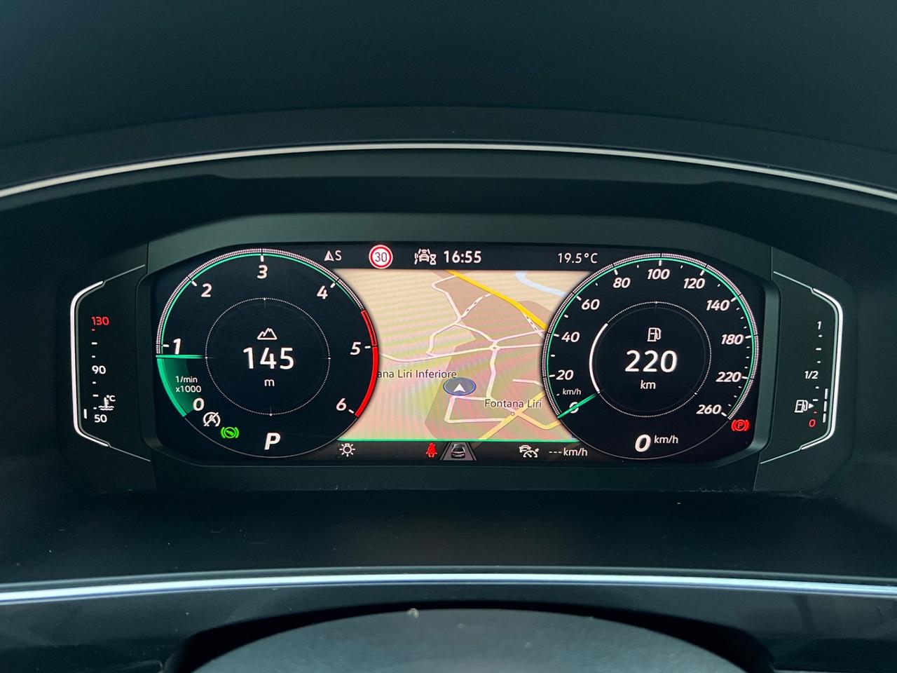 Volkswagen Tiguan 2.0 TDI 150 CV SCR DSG R-Line