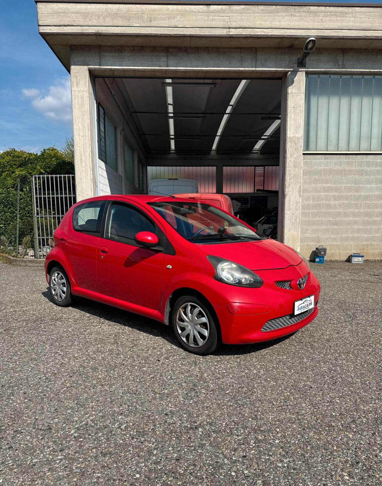 Toyota Aygo 1.0 50kW Benz 5porte *85.000 km*