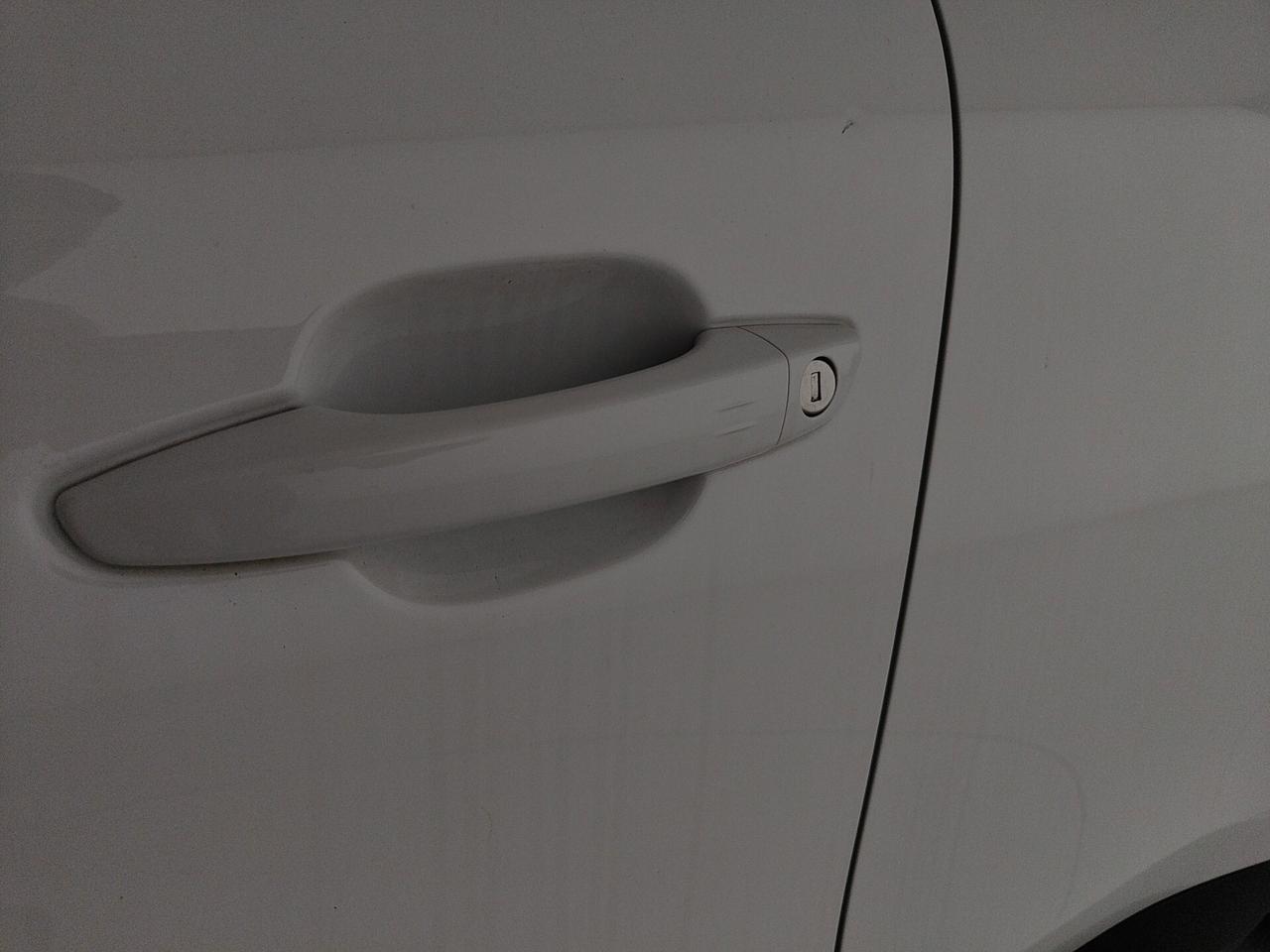Citroen C4 BlueHDi 130 S&S EAT8 Shine