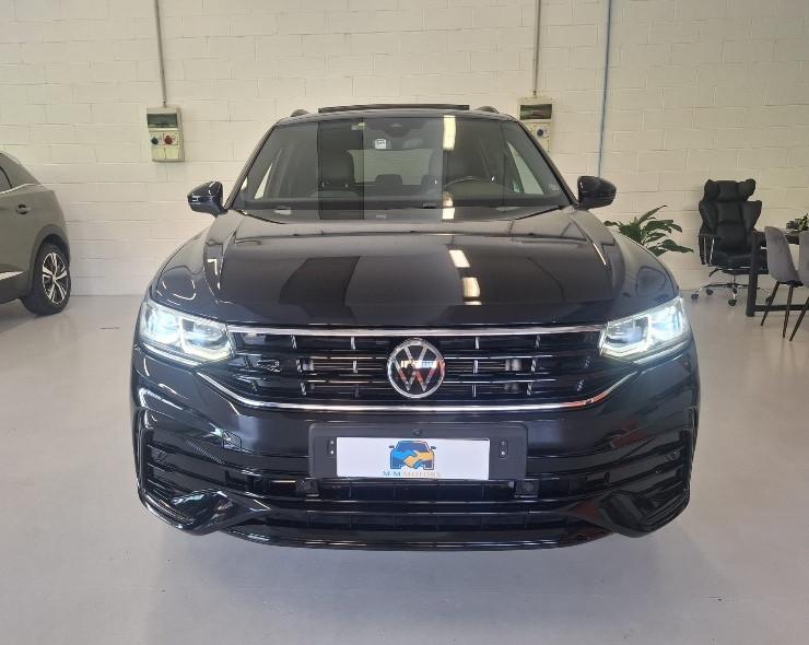 Volkswagen Tiguan 2.0 TDI 150 CV SCR DSG 4MOTION R-Line