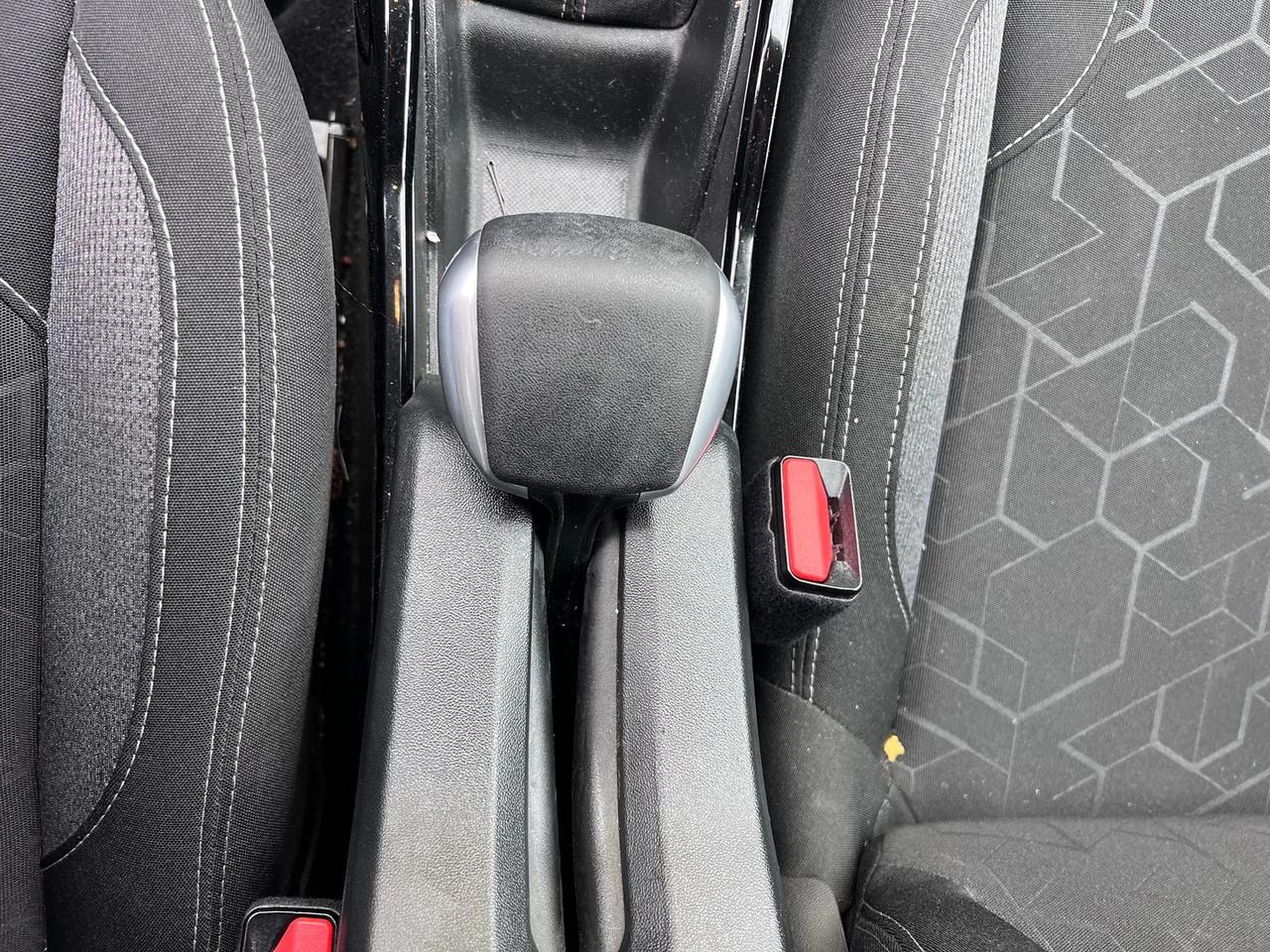 Peugeot 2008 1.2 PureTech 82 #9549