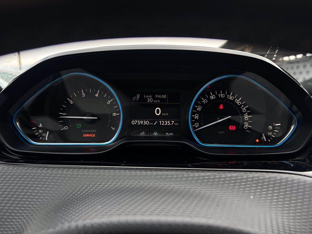 PEUGEOT 2008 PureTech 82 Allure del 2016