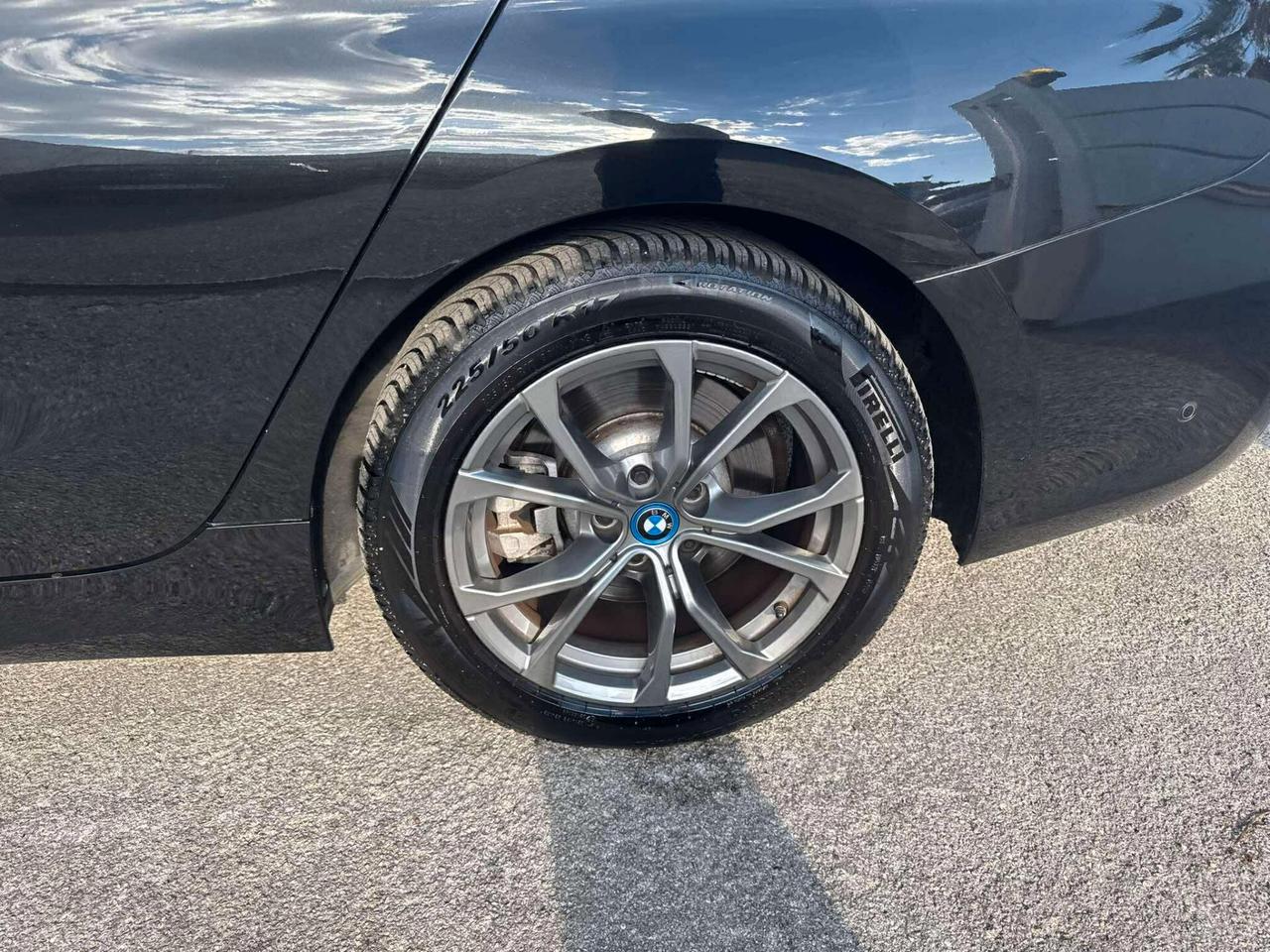 Bmw 330 330e xDrive Sport-2021