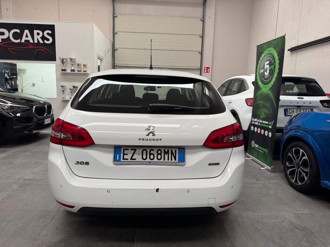 Peugeot 308 BlueHDi 120 S&S EAT6 SW Allure