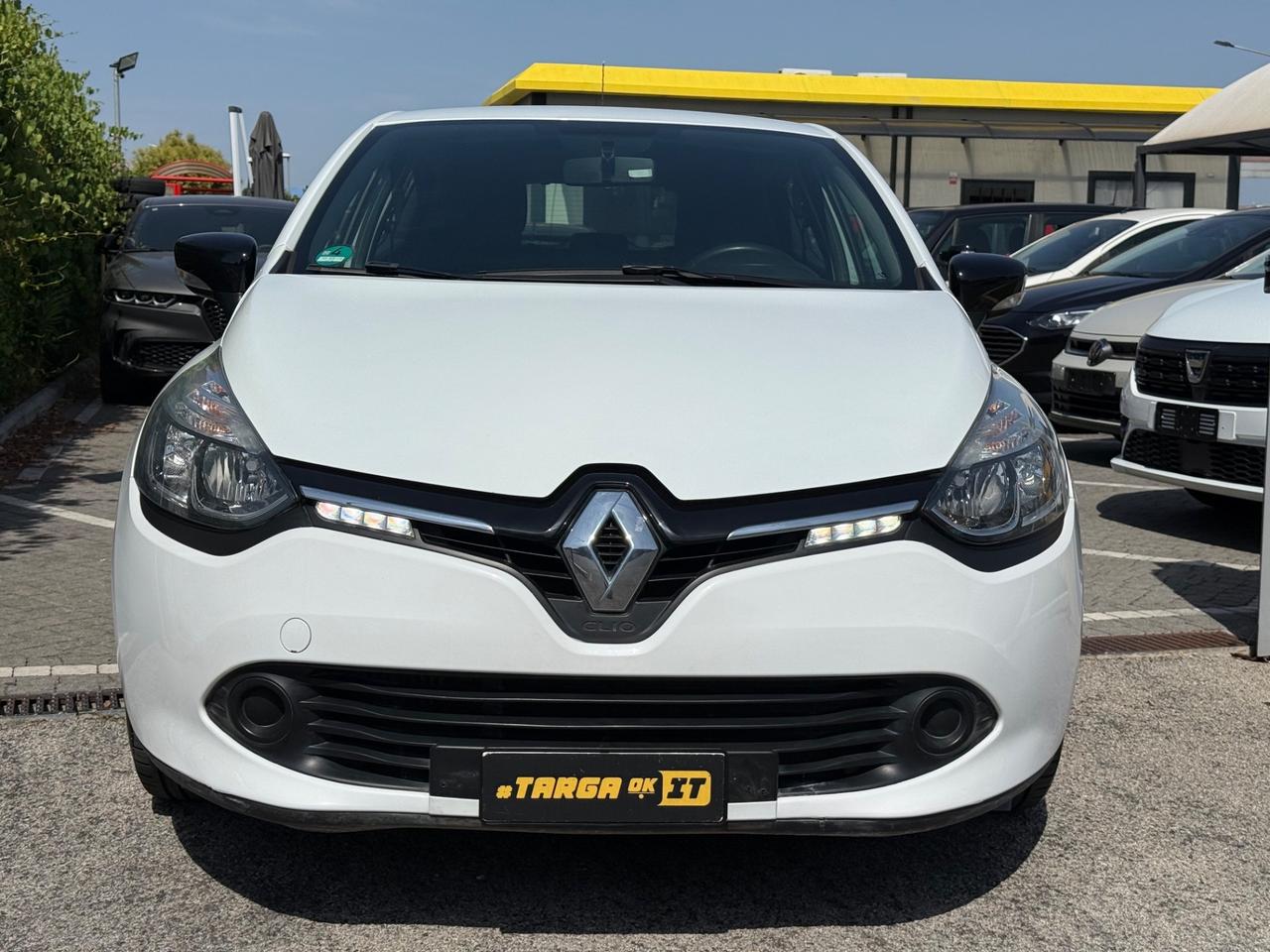 Renault Clio 1.2 75CV 5 porte LIMITED GARANTITA