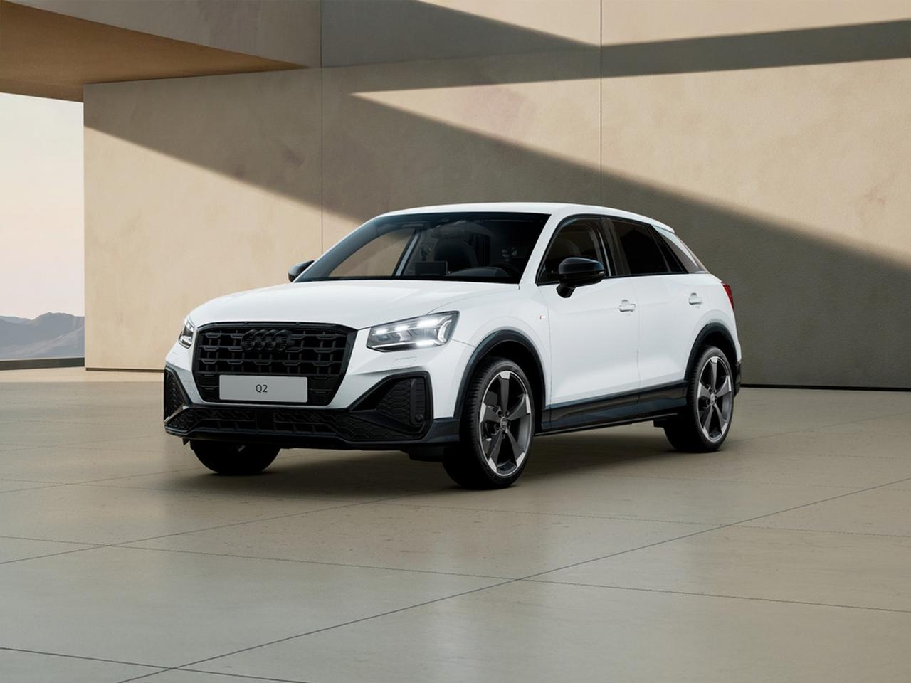 Audi Q2 35 1.5 tfsi identity black s-tronic