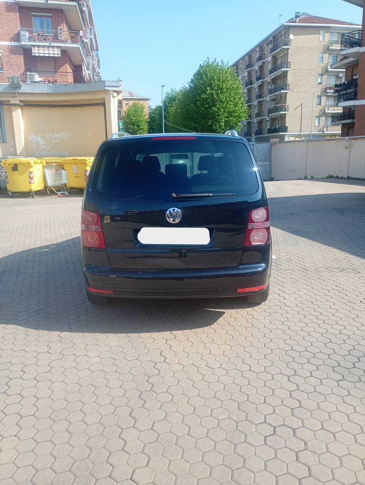 Volkswagen Touran 1.6 Trendline Bifuel G