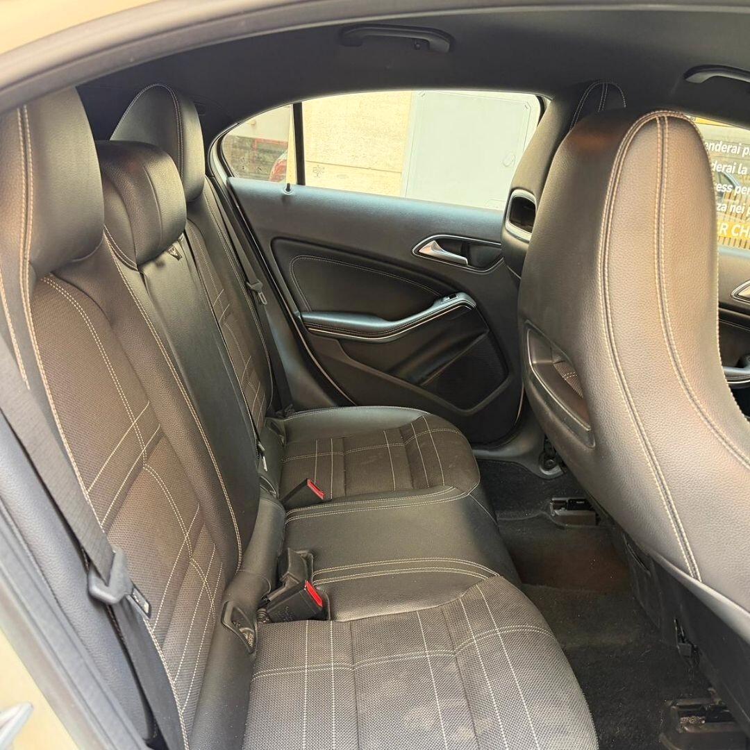 Mercedes A 200 CDI Aut - 136CV