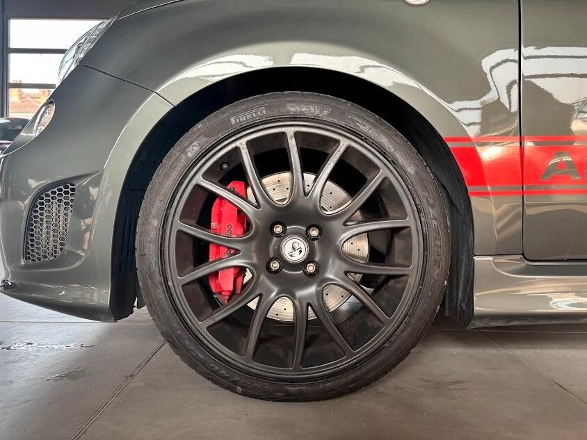 Abarth 595 1.4 T-Jet 180 CV Competizione