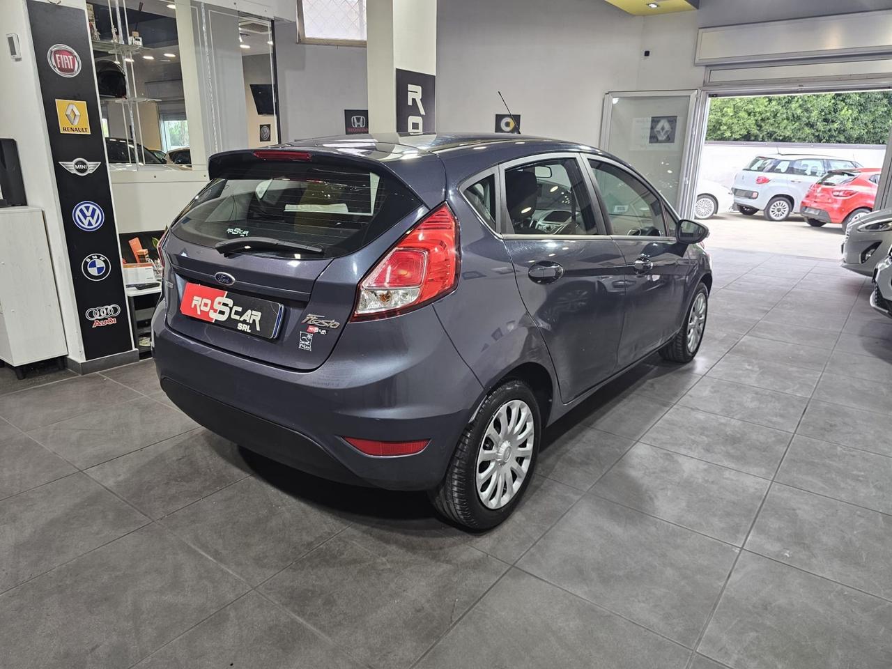 Ford Fiesta 1.5 TDCi 75CV 5 porte Titanium