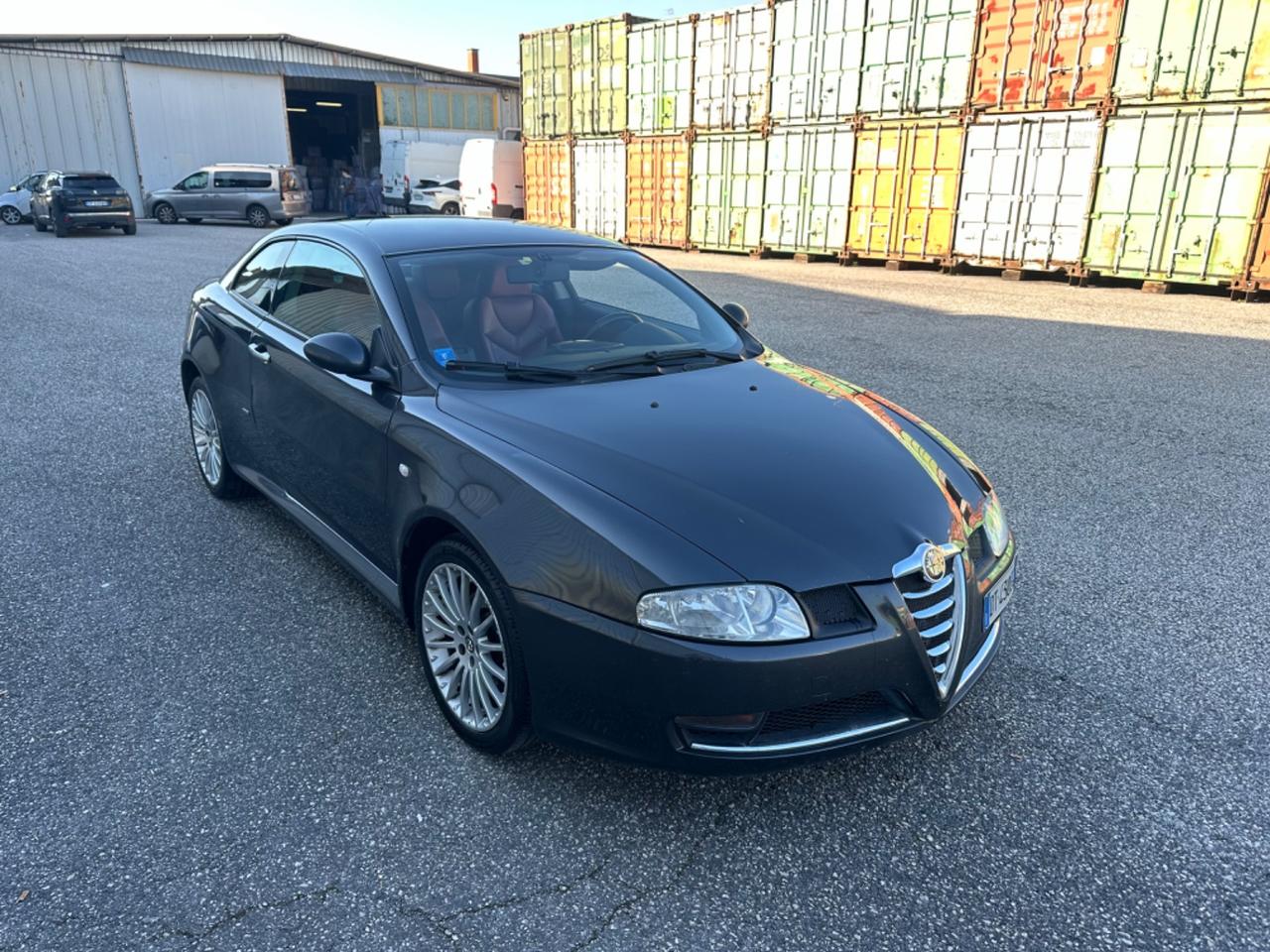 Alfa Romeo GT 1.9 JTDM 16V Distinctive PELLE ROSSA