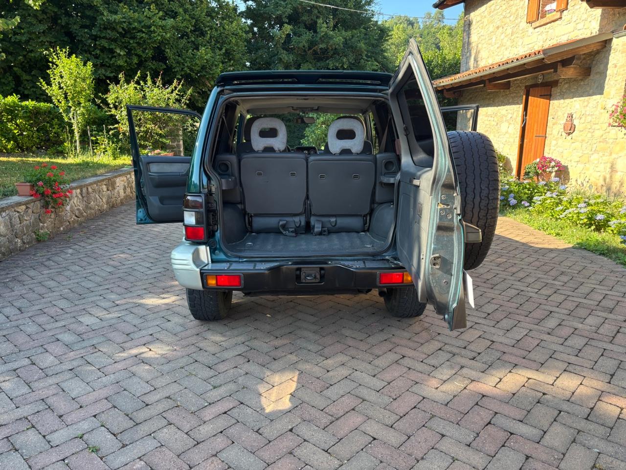 Mitsubishi Pajero 2.5 TDI Metal-top SS GLS Exec.