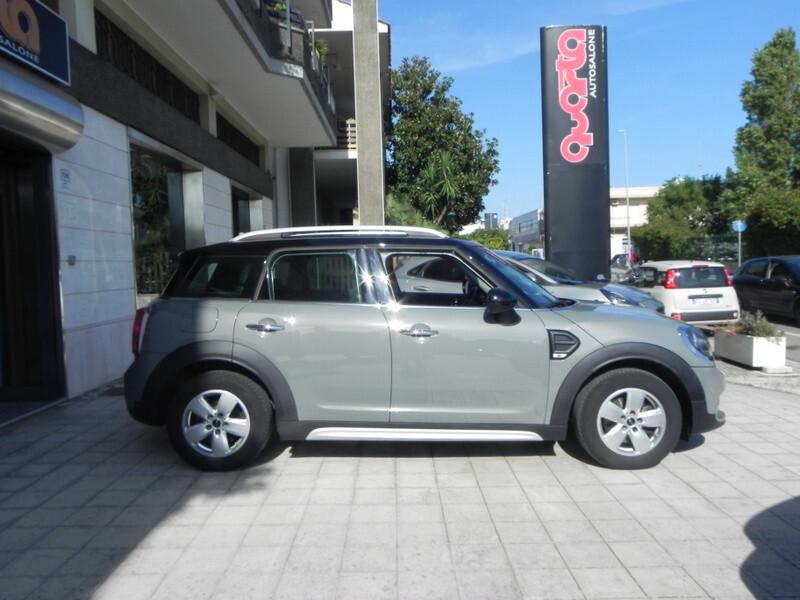 Mini Cooper D Countryman Mini 2.0 Cooper D Business Countryman