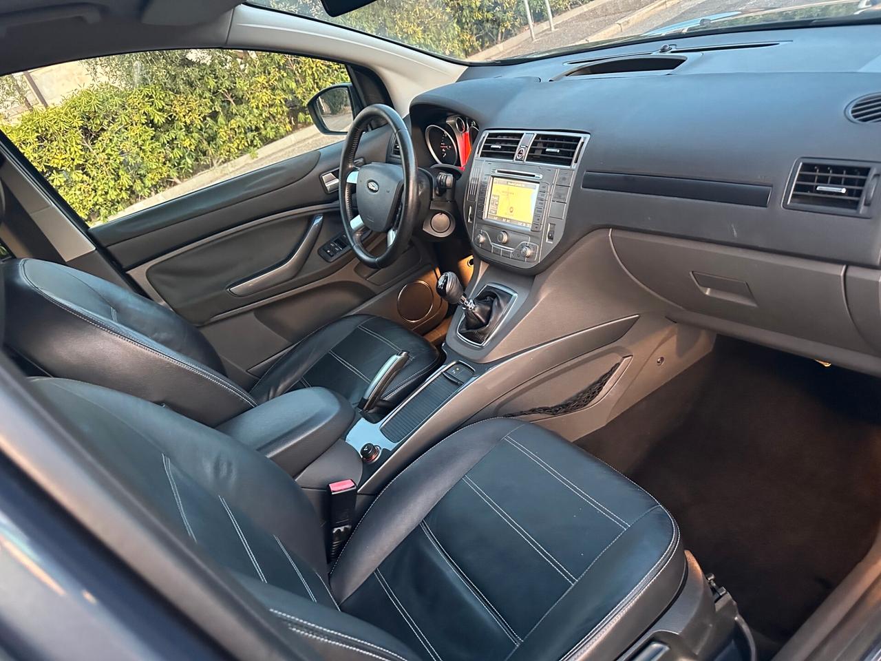 Ford Kuga 2.0 TDCi 163 CV 4WD Titanium