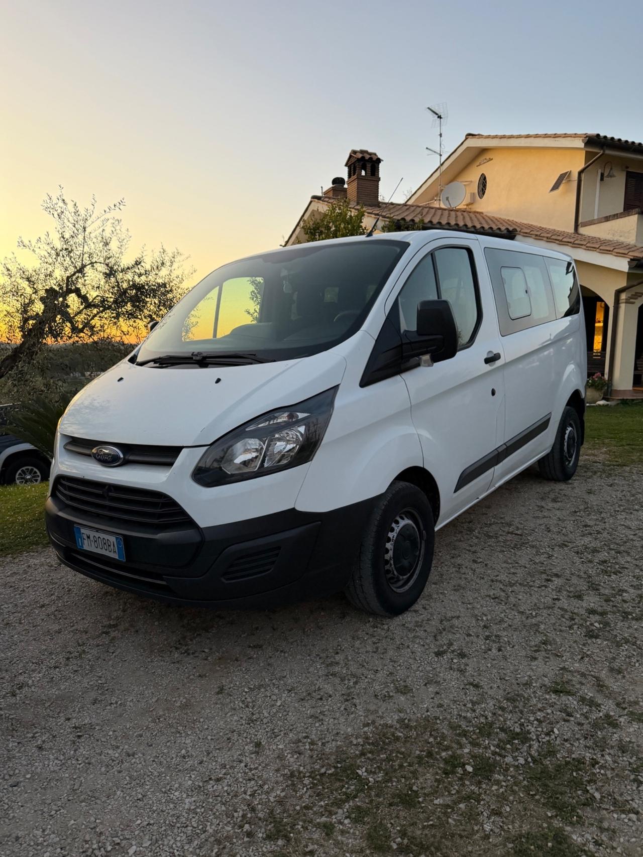 Ford Transit Custom 300 2.0 TDCi 130 PL-DC Furgone Titanium