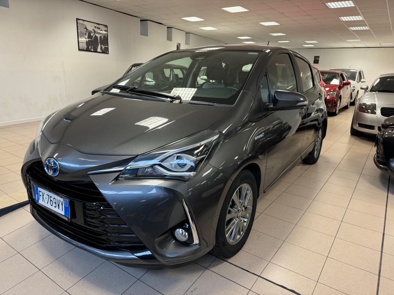 Toyota Yaris 1.5 Hybrid 5 porte Active