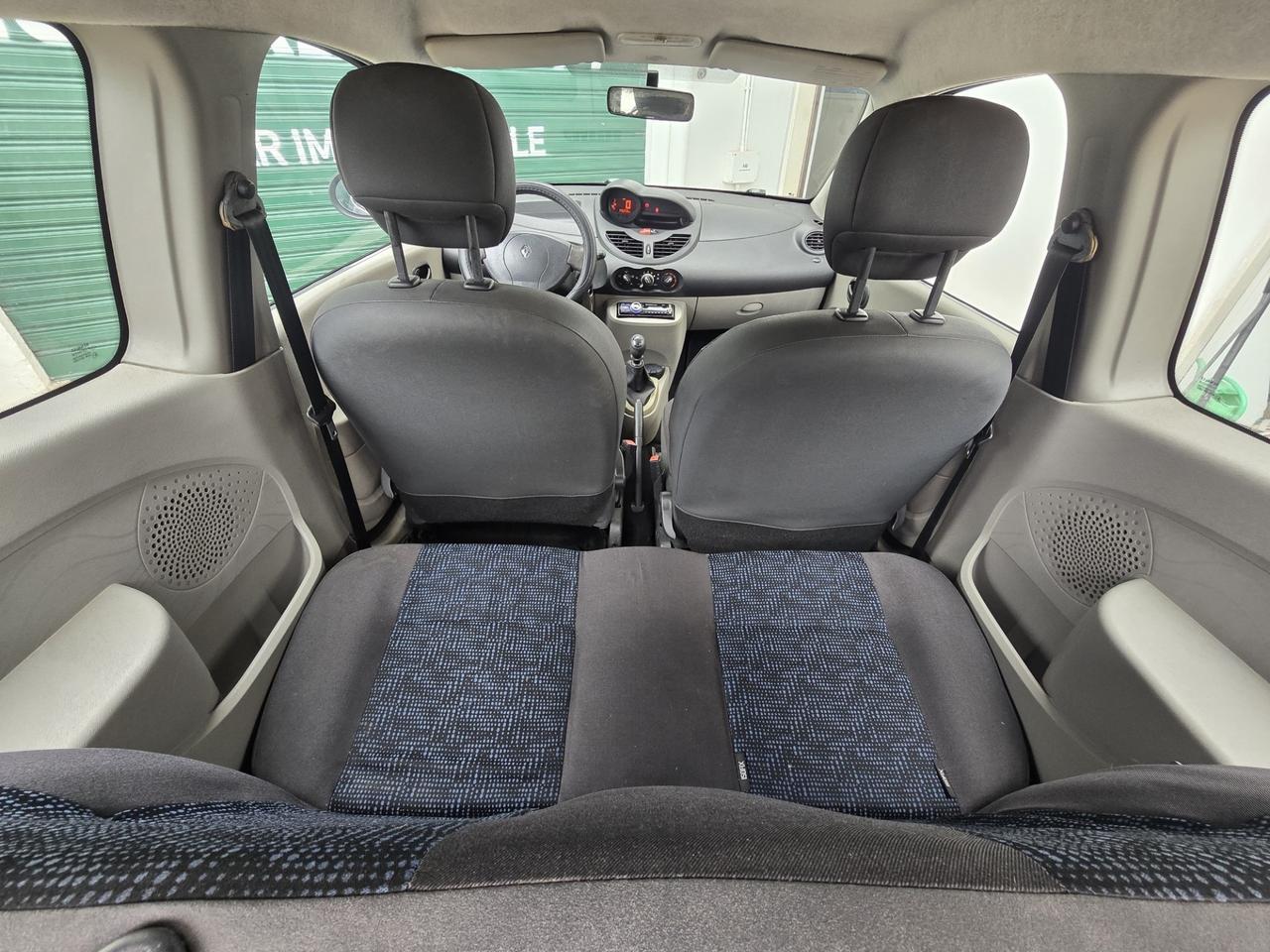 Renault Twingo 1.2i 58cv