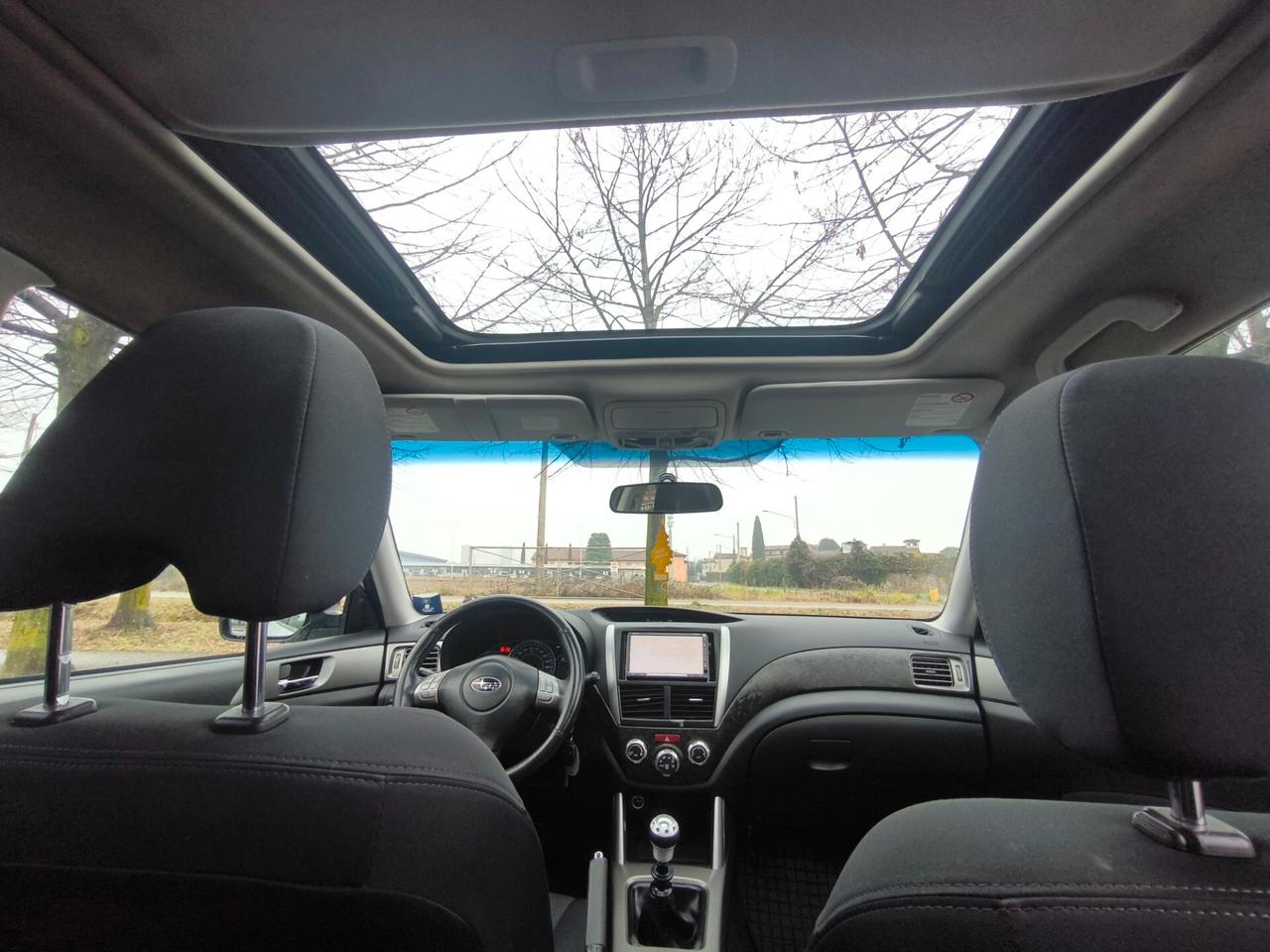 SUBARU FORESTER 2,0 4X4 DIESEL-GANCIO DI TRAINO