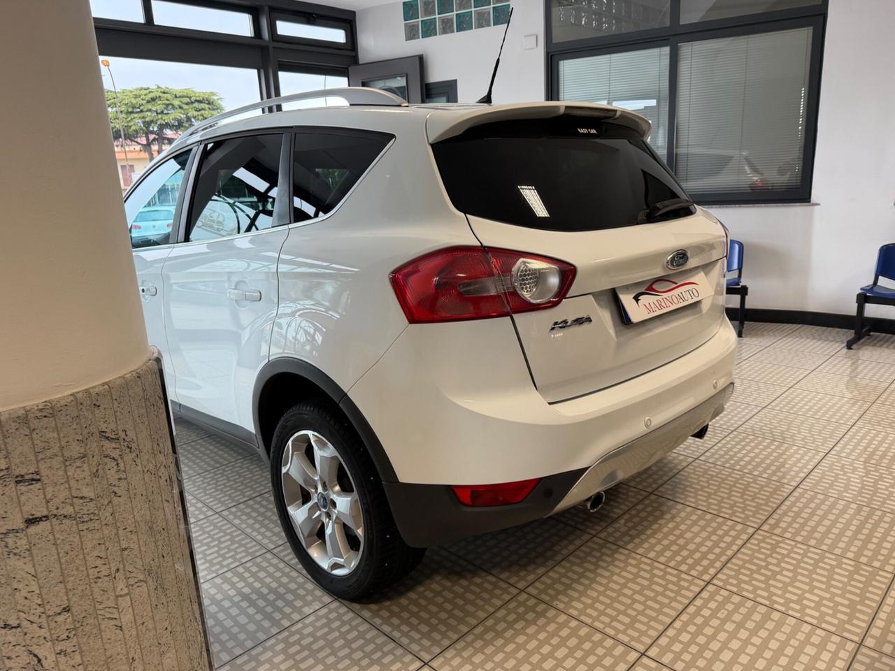 Ford Kuga 2.0 TDCi 136 CV 4WD Titanium DPF