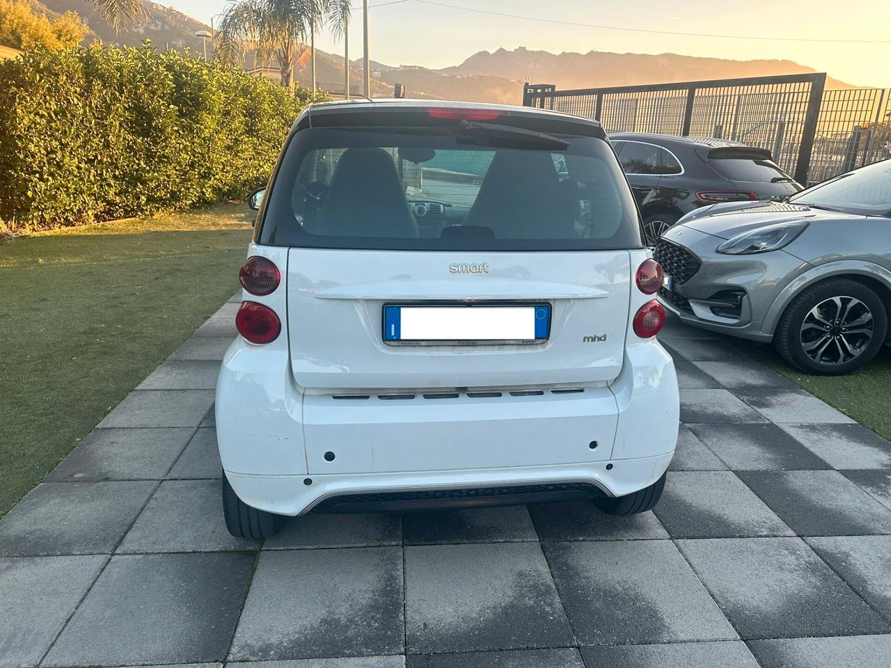 Smart ForTwo 1000 52 kW MHD Urbanrunner 2015 TETTO PANORAMICO